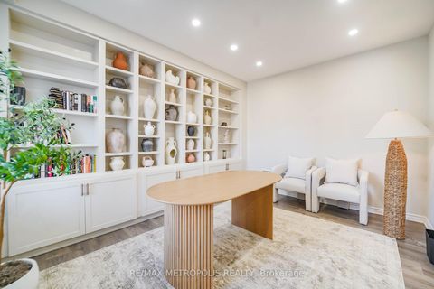 Photo 11 at 29 Casely Drive, Rural Richmond Hill, Richmond Hill