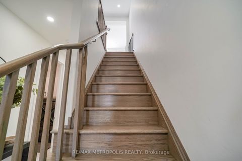 Photo 13 at 29 Casely Drive, Rural Richmond Hill, Richmond Hill