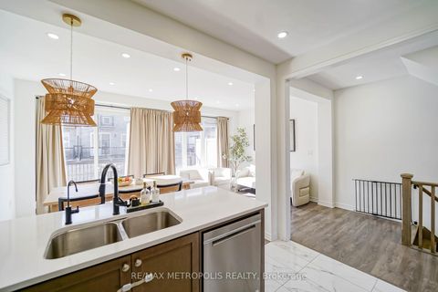 Photo 26 at 29 Casely Drive, Rural Richmond Hill, Richmond Hill