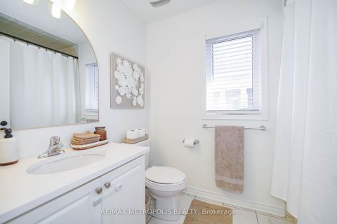 Photo 43 at 29 Casely Drive, Rural Richmond Hill, Richmond Hill