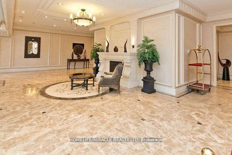 Photo 4 at 412 - 9235 Jane Street, Maple, Vaughan