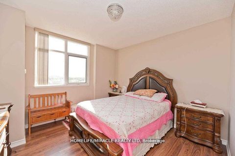 Photo 24 at 412 - 9235 Jane Street, Maple, Vaughan