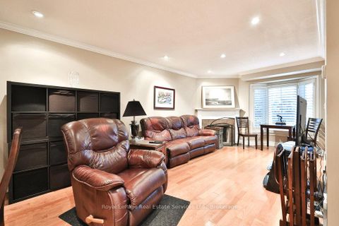 Photo 10 at 2 - 2318 Marine Drive, BR Bronte, Oakville