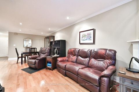 Photo 13 at 2 - 2318 Marine Drive, BR Bronte, Oakville