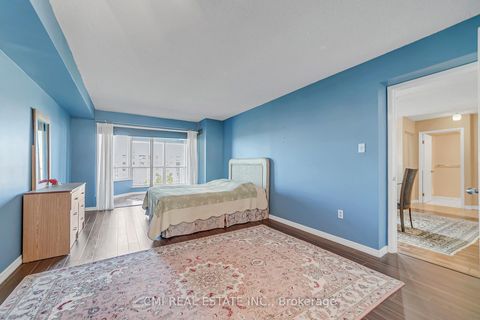 Photo 6 at 805 - 309 Major Mackenzie Drive E, Crosby, Richmond Hill