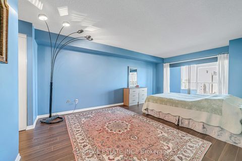 Photo 7 at 805 - 309 Major Mackenzie Drive E, Crosby, Richmond Hill