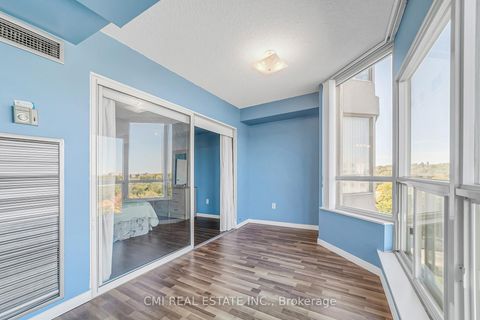 Photo 12 at 805 - 309 Major Mackenzie Drive E, Crosby, Richmond Hill