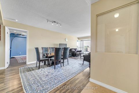Photo 23 at 805 - 309 Major Mackenzie Drive E, Crosby, Richmond Hill