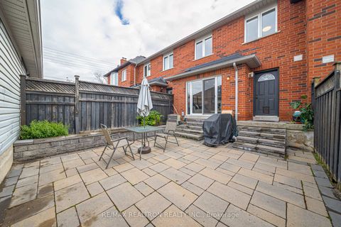 Photo 25 at 195 Equator Crescent, Vellore Village, Vaughan