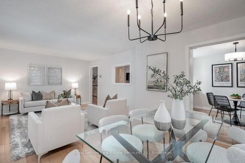 Photo 7 at 2620 Andover Road, RO River Oaks, Oakville