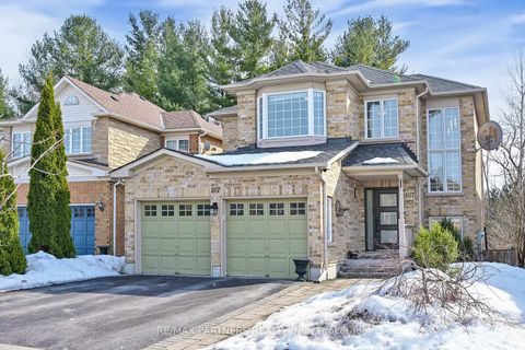Photo 1 at 107 WORTHINGTON Avenue, Oak Ridges Lake Wilcox, Richmond Hill