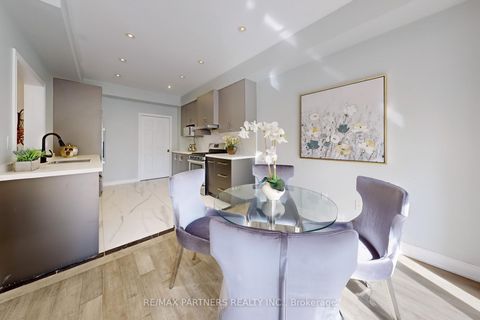 Photo 11 at 107 WORTHINGTON Avenue, Oak Ridges Lake Wilcox, Richmond Hill