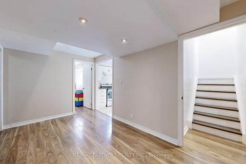 Photo 34 at 107 WORTHINGTON Avenue, Oak Ridges Lake Wilcox, Richmond Hill