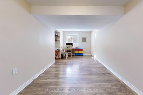 Photo 40 at 107 WORTHINGTON Avenue, Oak Ridges Lake Wilcox, Richmond Hill