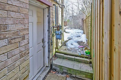 Photo 47 at 107 WORTHINGTON Avenue, Oak Ridges Lake Wilcox, Richmond Hill