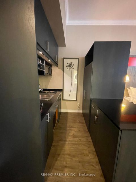 Photo 8 at 1105 - 1 King Street W, Bay Street Corridor, Toronto