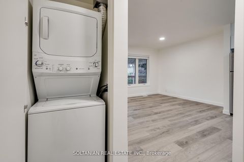 Photo 13 at 35 Cheshire Drive, Rosethorn, Toronto