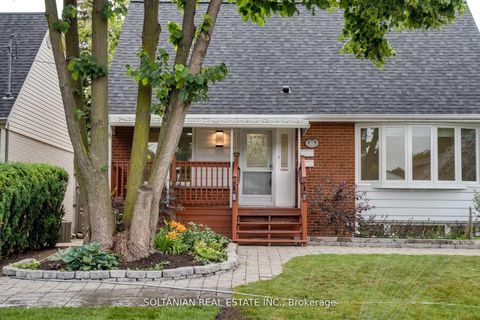 Photo 48 at 35 Cheshire Drive, Rosethorn, Toronto