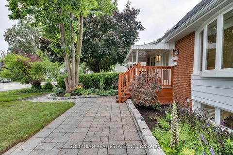 Photo 49 at 35 Cheshire Drive, Rosethorn, Toronto
