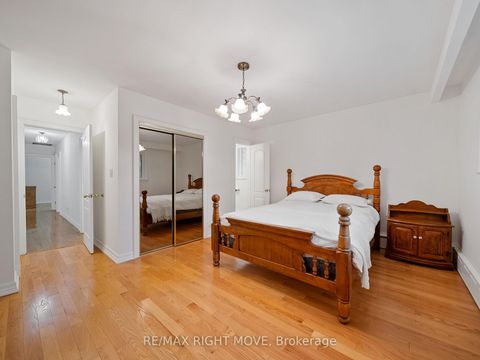 Photo 14 at 22 Ladyshot Crescent, York University Heights, Toronto
