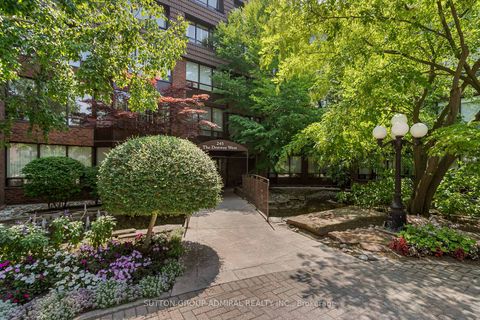 Photo 1 at 402 - 245 The Donway West, Don Mills, Toronto