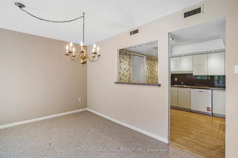 Photo 6 at 402 - 245 The Donway West, Don Mills, Toronto