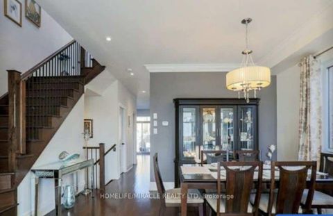 Photo 1 at 117 Magnolia Avenue, Kennedy Park, Toronto