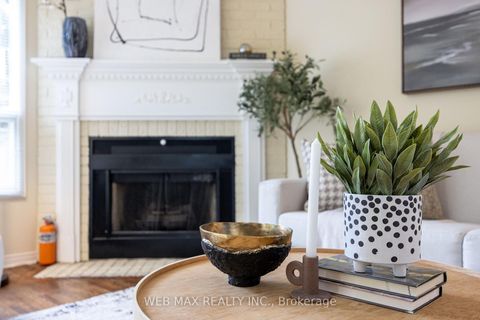 Photo 10 at 18 Samantha Circle, Doncrest, Richmond Hill