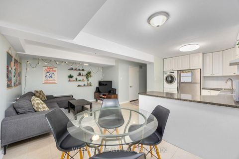 Photo 34 at 18 Samantha Circle, Doncrest, Richmond Hill