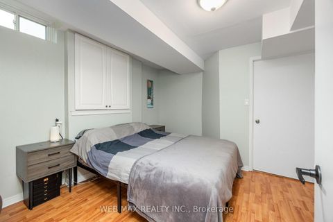 Photo 36 at 18 Samantha Circle, Doncrest, Richmond Hill