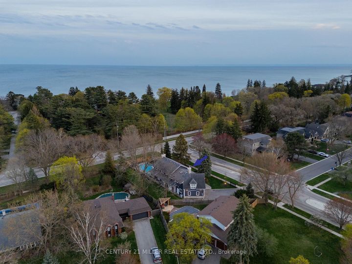 Photo 37 at 115 Charnwood Drive, FD Ford, Oakville