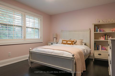 Photo 25 at 115 Charnwood Drive, FD Ford, Oakville