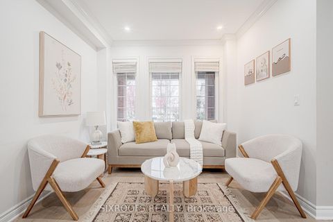 Photo 5 at 15 Longwood Avenue, Oak Ridges, Richmond Hill