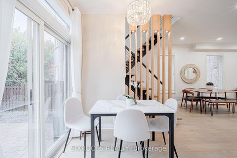 Photo 9 at 15 Longwood Avenue, Oak Ridges, Richmond Hill