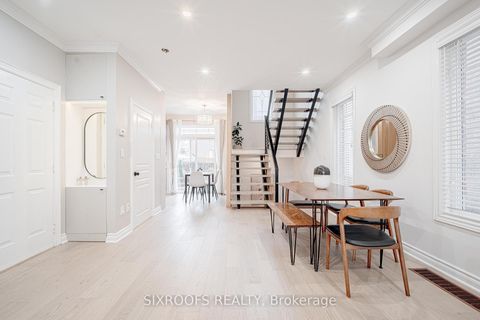 Photo 11 at 15 Longwood Avenue, Oak Ridges, Richmond Hill