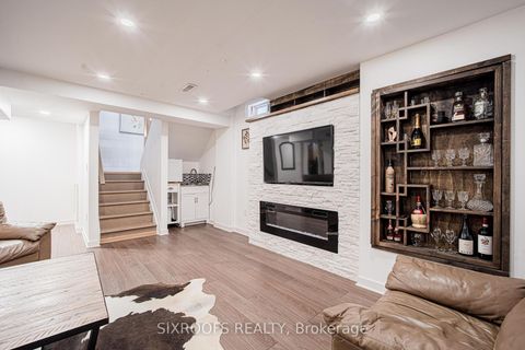 Photo 33 at 15 Longwood Avenue, Oak Ridges, Richmond Hill