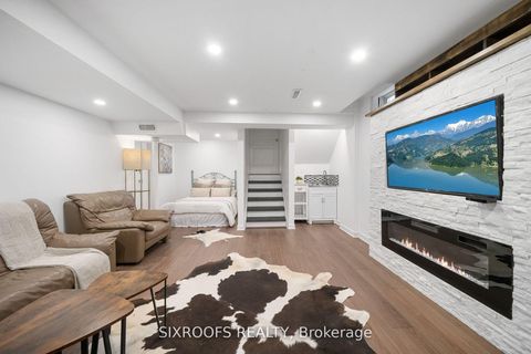 Photo 36 at 15 Longwood Avenue, Oak Ridges, Richmond Hill