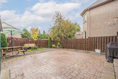 Photo 41 at 15 Longwood Avenue, Oak Ridges, Richmond Hill