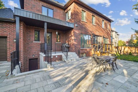 Photo 17 at 68 Walmer Road, North Richvale, Richmond Hill