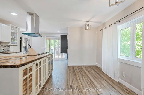 Photo 3 at 20 Granard Boulevard, Cliffcrest, Toronto