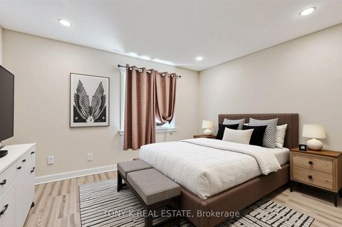 Photo 8 at 20 Granard Boulevard, Cliffcrest, Toronto