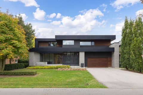 Photo 5 at 144 Sparling Court, SW Southwest, Oakville