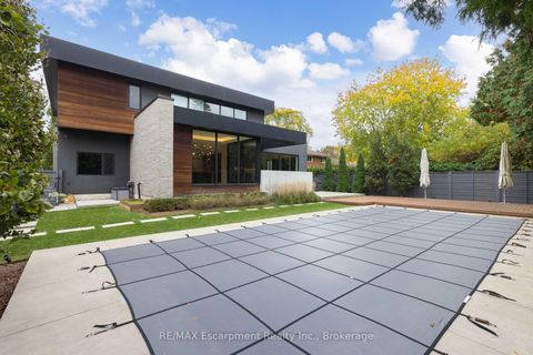 Photo 9 at 144 Sparling Court, SW Southwest, Oakville