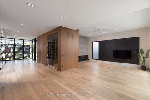 Photo 16 at 144 Sparling Court, SW Southwest, Oakville