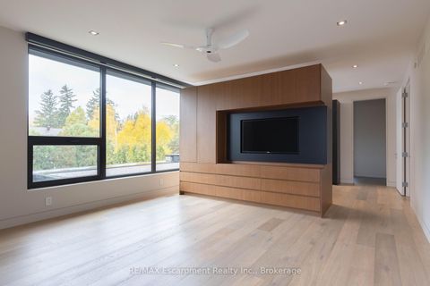 Photo 27 at 144 Sparling Court, SW Southwest, Oakville