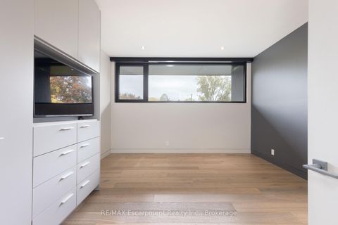 Photo 31 at 144 Sparling Court, SW Southwest, Oakville