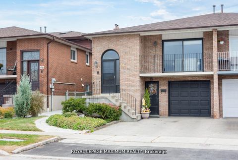 Photo 0 at 44 Flagstick Court, York University Heights, Toronto