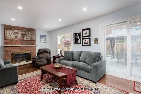 Photo 20 at 44 Flagstick Court, York University Heights, Toronto