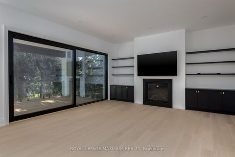 Photo 2 at 67 Davidson Street, Islington Woods, Vaughan