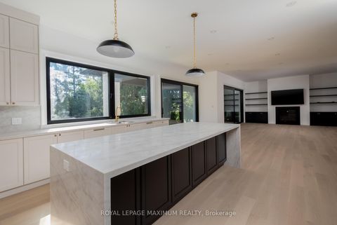 Photo 8 at 67 Davidson Street, Islington Woods, Vaughan